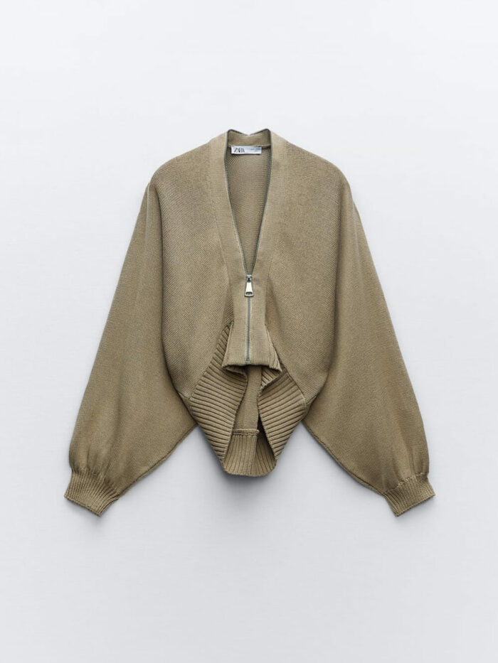 Raglan Sleeve Sweatshirt